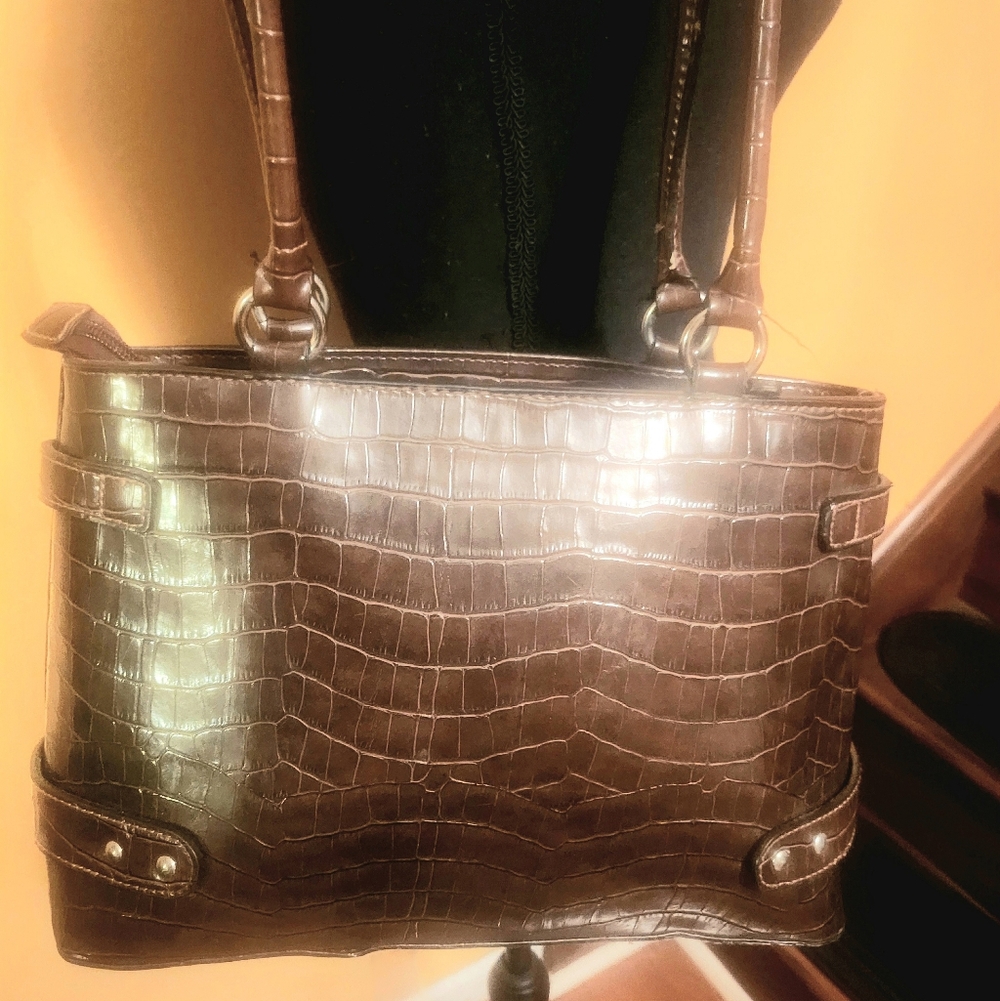 Vintage-Style Chocolate Brown Croc-Embossed Structured Shoulder Bag - Picture 3 of 6